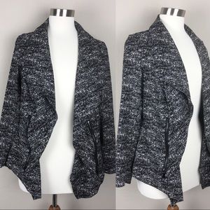 Alfani black and white jacket 1x